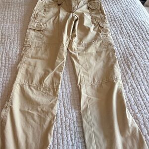 Women’s 5.11 Cargo Pants- khaki size 10